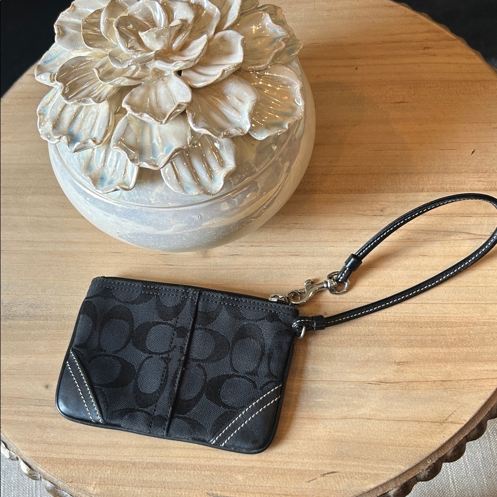 Coach Vintage Authentic Classic Black Logo Canvas Wristlet